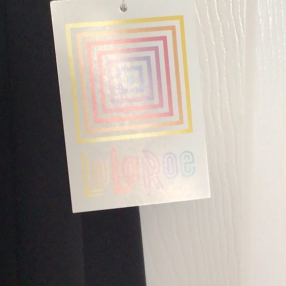 Lularoe - Picture 2 of 3